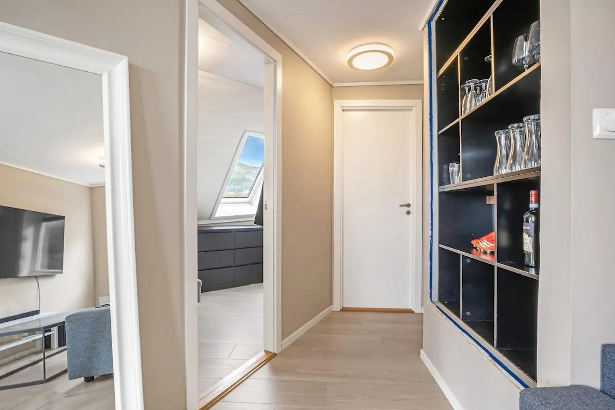 Top-Floor Apartment In ベルゲン 0*,  ノルウェー